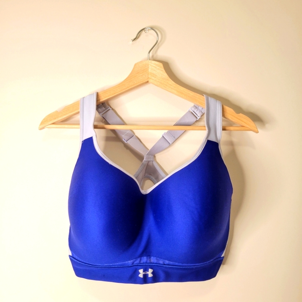 Under Armour wired sports bra